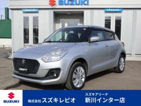 スイフト　1.2 XL セーフティパッケージ装着車 4WD　CDプレイヤー　シートヒーター　パドルシフト　オートライト　アダプティブクルーズコントロール　車線逸脱警報 1200