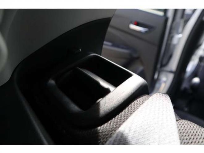 スイフト1.2 XL セーフティパッケージ装着車 4WD　CDプレイヤー　シートヒーター　パドルシフト　オートライト　アダプティブクルーズコントロール　車線逸脱警報 1200