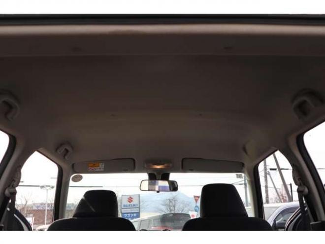 スイフト1.2 XL セーフティパッケージ装着車 4WD　CDプレイヤー　シートヒーター　パドルシフト　オートライト　アダプティブクルーズコントロール　車線逸脱警報 1200