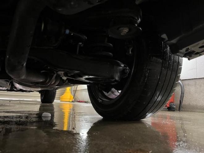 レクサスＲＸ４５０ｈ　Ｆスポーツ　本州仕入　寒冷地仕様　純正ムーンルーフ　レクサスセーフティセンス　ヘッドアップディスプレイ　全方位パノラミックビューモニター　純正２０インチＡＷ　純正１８ＡＷ＋スタッドレスタイヤ付　リア３面フィルム 4WD 3500 5Dr