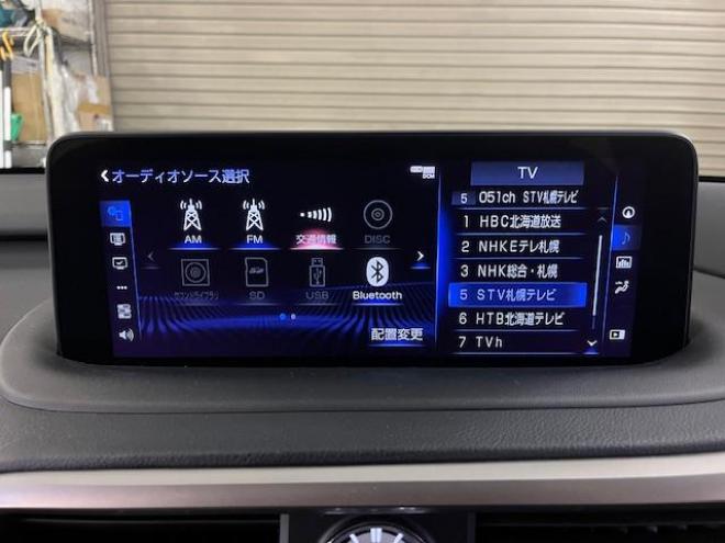 レクサスＲＸ４５０ｈ　Ｆスポーツ　本州仕入　寒冷地仕様　純正ムーンルーフ　レクサスセーフティセンス　ヘッドアップディスプレイ　全方位パノラミックビューモニター　純正２０インチＡＷ　純正１８ＡＷ＋スタッドレスタイヤ付　リア３面フィルム 4WD 3500 5Dr