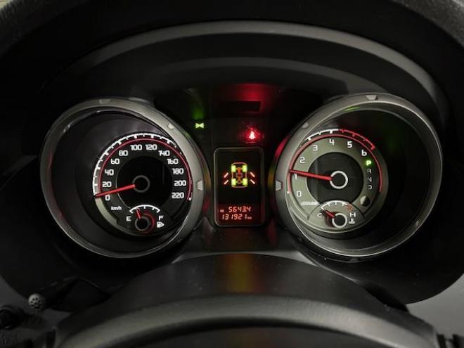 パジェロロングエクシード　本州仕入　禁煙車　新品ＷＥＤＳキーラー１７ＡＷ＋新品ＴＯＹＯホワイトレタータイヤ　純正１７ＡＷ＋スタッドレスタイヤ付　新品ＪＡＯＳブラックマッドガード　カロッツェリアナビ　地デジ　Ｂｌｕｅｔｏｏｔｈ 4WD 3200 5Dr