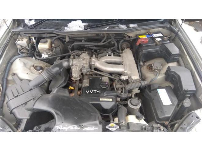 クラウンアスリート　アスリートFOUR 4WD 2500 4Dr