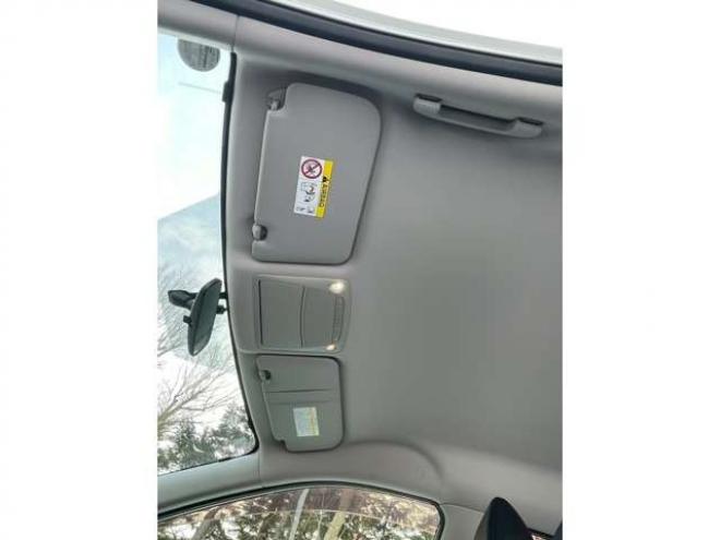 エクストレイル2.0 20S 2列車 4WD　ETC　パワステ　パワーウィンドウ　ABS　アイドリングストップ　エアコン　ナビ　キーレスエントリー　寒冷地仕様 2000