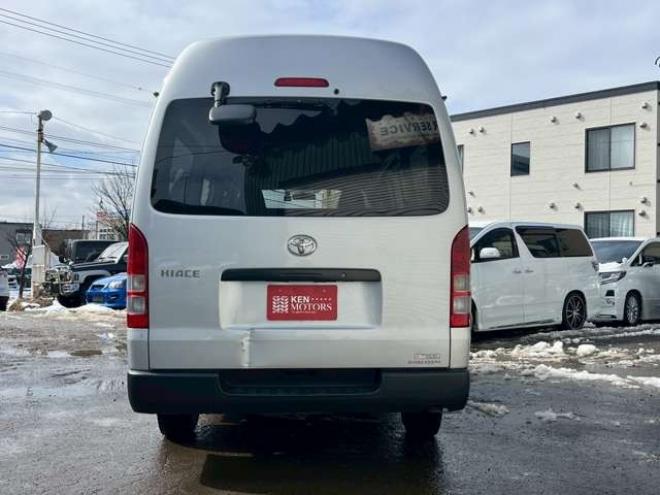 ハイエースバン3.0 DX ロング ハイルーフ ディーゼルターボ 4WD　エアコン　キーレスエントリー　パワステ　パワーウィンドウ　ABS　盗難防止装置　片側スライドドア 3000