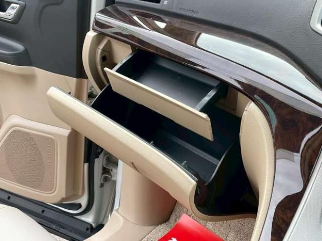 アルファード2.4 240X 4WD　モデリスタエアロ　車高調　ETC　後席モニター　両側電動スライドドア　社外エンジンスターター　パワステ　パワーウィンドウ　純正ナビ　純正アルミ　バックカメラ　キーレスエントリー　3列シート　ABS 2400