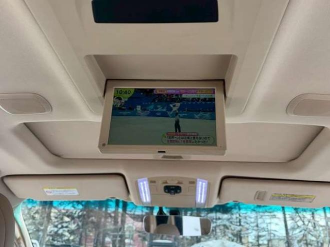 アルファード3.5 350G Lパッケージ 4WD　ETC　後席モニター　両側電動スライドドア　社外エンジンスターター　パワーウィンドウ　パワーバックドア　純正ナビ　　バックカメラ　キーレス　3列シート　ABS 電動シート　シートヒーター　パワステ 3500