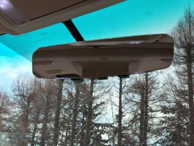 アルファード3.5 350G Lパッケージ 4WD　ETC　後席モニター　両側電動スライドドア　社外エンジンスターター　パワーウィンドウ　パワーバックドア　純正ナビ　　バックカメラ　キーレス　3列シート　ABS 電動シート　シートヒーター　パワステ 3500