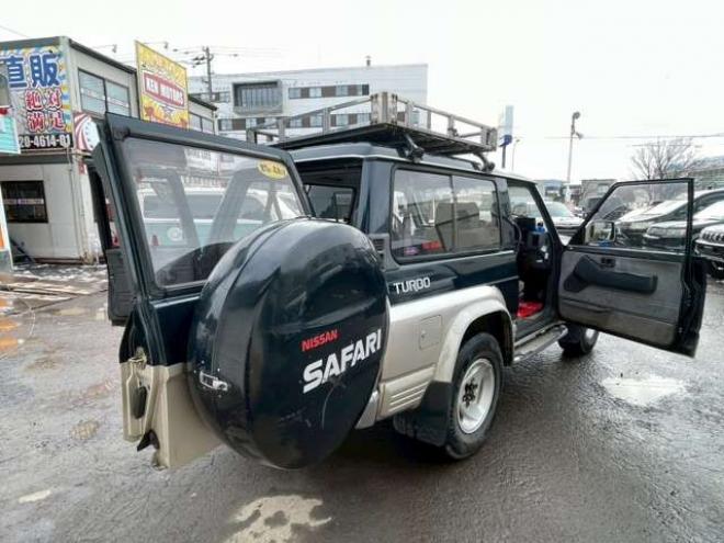 サファリ4.2 ハードトップグランロード ディーゼルターボ 4WD　 4200