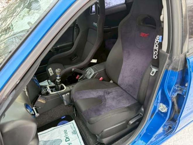 インプレッサSTI 2.0 WRX スペックC リミテッド 4WD　ETC パワーウィンドウ　社外ナビ　社外アルミホイール　ヴォルテックスアンダーカバー　GTウィング　社外フロントバンパー　ルーフエアインテーク 2000