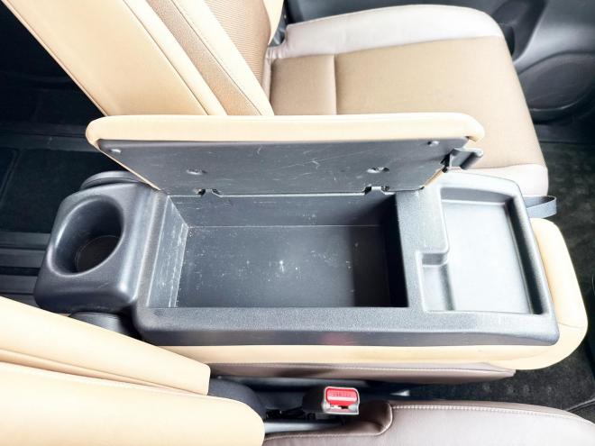 セレナ2.0ハイウェイスター 4WD ローンが不安な方＜優遇ローン＞ 4WD 2000 5Dr　本州仕入 寒冷地仕様 ユーザー買取車　インテリジェントルームミラー　プロパイロット　ハンズフリーパワスラ　両側パワスラ　電動パーキング　ドラレコ　アラウンドビューモニター　ETC