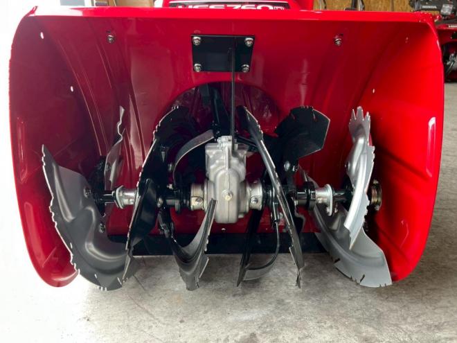 除雪機ホンダ　HSS760n（JX）クロスオーガー