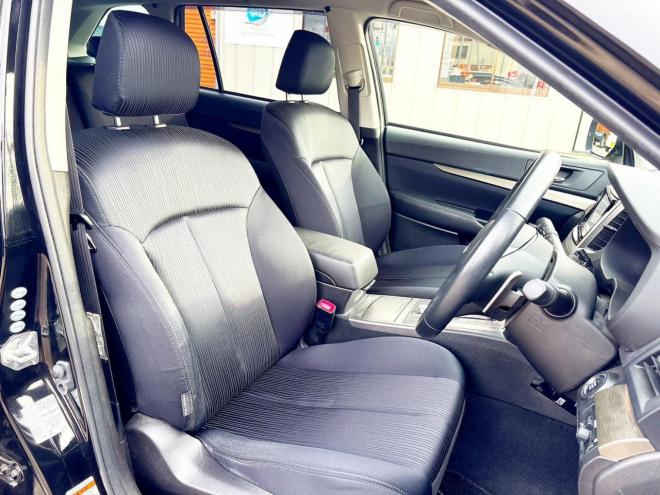 レガシィツーリングワゴン2.5i Lパッケージ 4WD　ローンが不安な方＜優遇ローン＞　本州仕入　1年保証　社外ナビ　フルセグTV