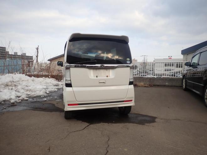 N-BOXカスタムGLパッケージ検9/7.3月22日迄プライスダウン！！パワースライドドア、プッシュスタート、スマートキー、横揺れ防止、イモビライザー、ディスチャージライト、アイドリンクストップ、 4WD 660 5Dr