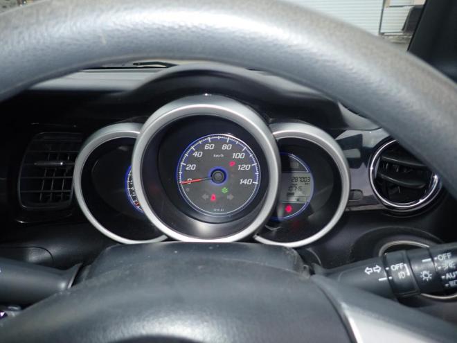 N-BOXカスタムGLパッケージ検9/7.3月22日迄プライスダウン！！パワースライドドア、プッシュスタート、スマートキー、横揺れ防止、イモビライザー、ディスチャージライト、アイドリンクストップ、 4WD 660 5Dr