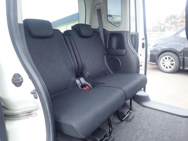 N-BOXカスタムGLパッケージ検9/7.3月22日迄プライスダウン！！パワースライドドア、プッシュスタート、スマートキー、横揺れ防止、イモビライザー、ディスチャージライト、アイドリンクストップ、 4WD 660 5Dr