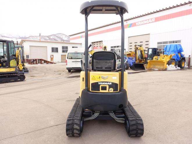 バックホーヤンマー　VIO17　バケット容量0.06m3