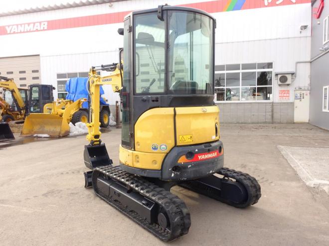 バックホーヤンマー　VIO25-6　バケット容量0.08m3