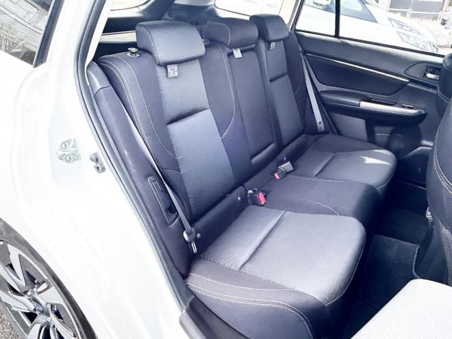 レヴォーグ1.6GTアイサイト 4WD　ローンが不安な方＜優遇ローン＞本州仕入　寒冷地仕様　アイサイト　ターボ車 4WD