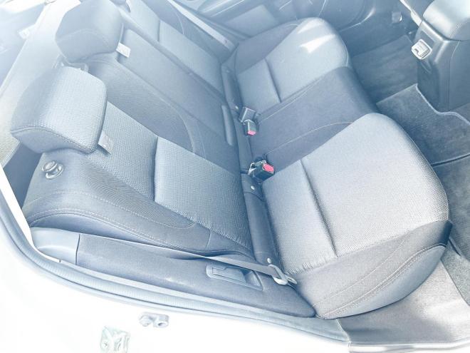 レヴォーグ1.6GTアイサイト 4WD　ローンが不安な方＜優遇ローン＞本州仕入　寒冷地仕様　アイサイト　ターボ車 4WD