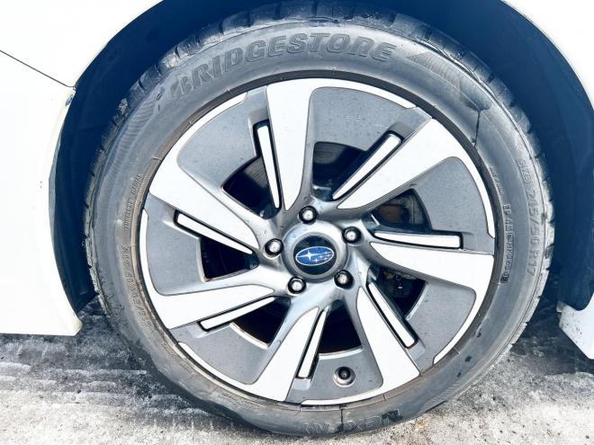 レヴォーグ1.6GTアイサイト 4WD　ローンが不安な方＜優遇ローン＞本州仕入　寒冷地仕様　アイサイト　ターボ車 4WD