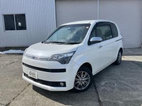 スペイド　F クィーン 4WD 1500 4Dr