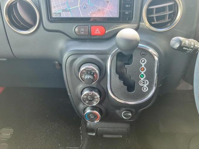 スペイドF クィーン 4WD 1500 4Dr