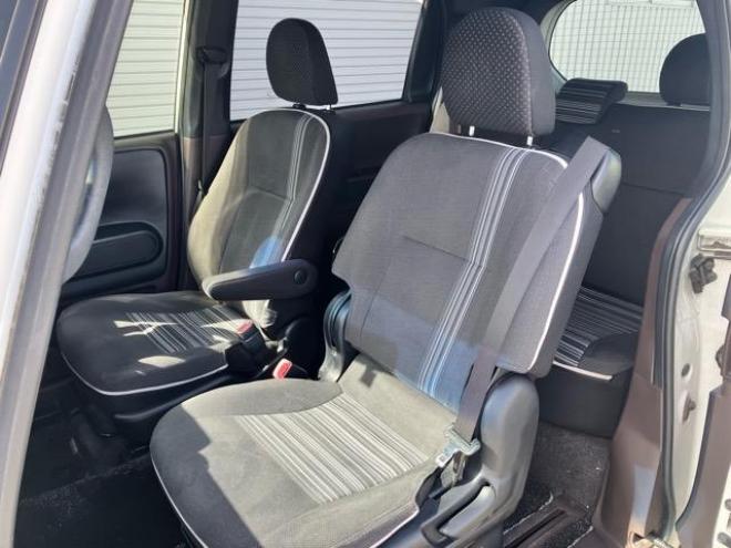 スペイドF クィーン 4WD 1500 4Dr