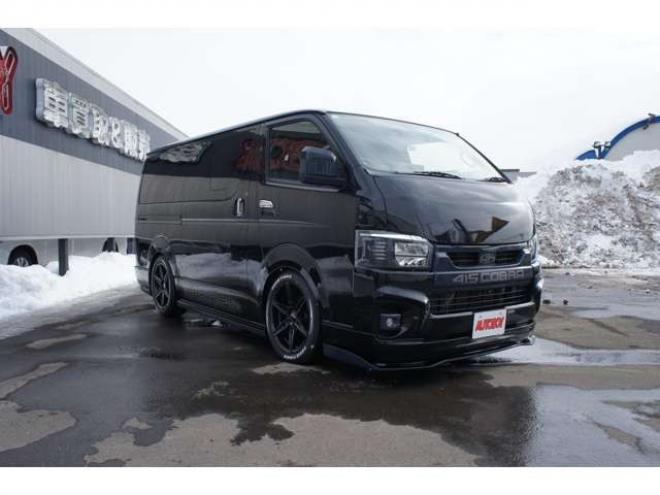 レジアスエース2.8 スーパーGL ダークプライム ロングボディ ディーゼルターボ 4WD　415COBRAオフィシャルコンプリート　ファントムヘッドライトシステム&新作HP-6　18インチホイール&フェイスリフトキット&フルエアロ&フローティングリップ&ローフォルムフェンダー　玄武2インチダウンブロック 2800