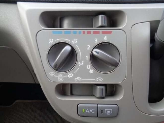 プレオプラス LA 4WD　ワンオーナー　純正CDオーディオ　CVT　アイドリングストップ　キーレス 660