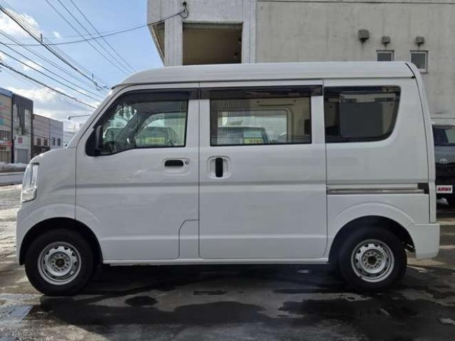 スクラムPA ハイルーフ 5AGS車　チョイcam豊　ベッドキッド　パートタイム4WD　2速発進モード　キーレス　マニュアルエアコン　KENWOOD7インチSDナビ　フルセグTV　Bluetooth　CD/DVD　FM/AM　ドライブレコーダー 660