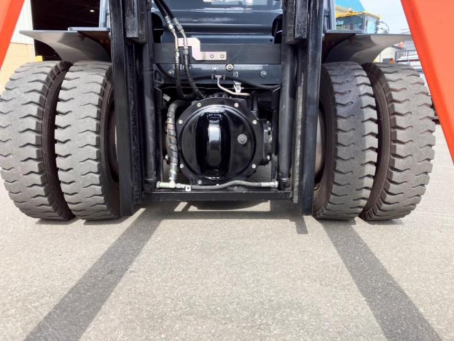 フォークリフトトヨタ　中古　8FD30　建機