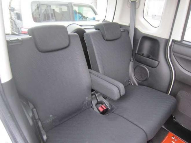 N-BOXカスタムG Lパッケージ 4WD　道外仕入れ パワスラドア プッシュスタート スマートキー HID フォグ ドアバイザー 純正アルミ 車検令和9年9月 1年間走行無制限保証付 660