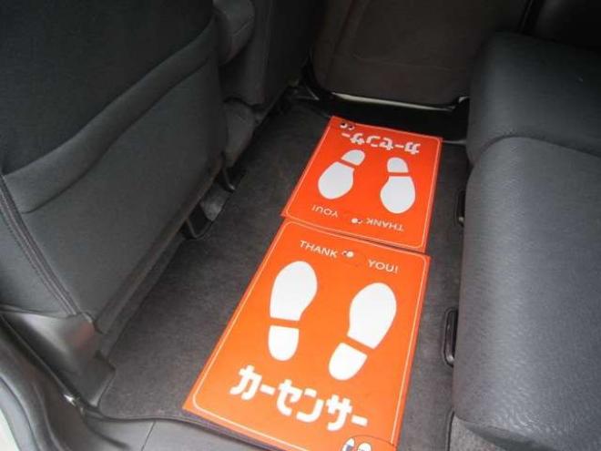 N-BOXカスタムG Lパッケージ 4WD　道外仕入れ パワスラドア プッシュスタート スマートキー HID フォグ ドアバイザー 純正アルミ 車検令和9年9月 1年間走行無制限保証付 660