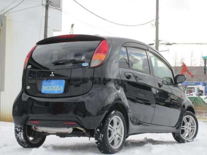 iビバーチェ 4WD　4WD スマートキー エンジンスターター シートヒーター ドアバイザー プライバシーガラス 社外アルミ Bカメラ スタッドレス+ホイールセット積込み 1年間走行無制限保証付 660