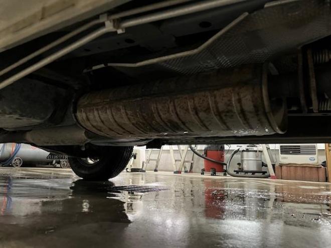 デリカＤ：５　Ｇパワーパッケージ　本州仕入　寒冷地仕様　禁煙車　両側パワースライドドア　エクストリーム１６インチＡＷ＋ＮＥＯＬＩＮホワイトレター　新品ＪＡＯＳブラックマッドガード　アルパイン製リアグリップダウンモニター　ストラーダナビ 4WD 2400 5Dr