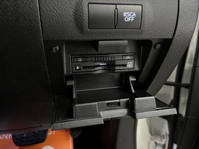 レクサスＬＸ５７０　寒冷地仕様　禁煙車　ＷＡＬＤ２２インチＡＷ　レクサスセーフティプラス　マークレビンソン　モデリスタスポイラー　純正ブラックレザーシート　社外１８インチＡＷ＋スタッドレスタイヤ付　パノラミックビュー 4WD 5700 5Dr