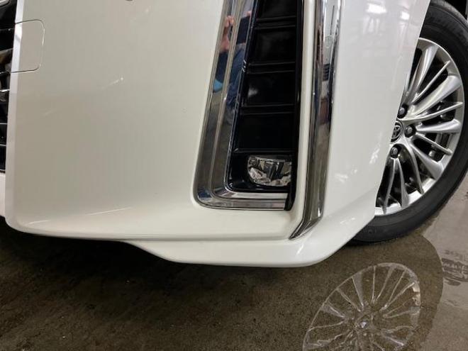 アルファードハイブリッドＳＲ　Ｃパッケージ　本州仕入　寒冷地仕様　禁煙車　純正ブラックレザーシート　両側パワースライドドア　パワーバックドア　純正１７インチＡＷ　社外１６ＡＷ＋スタッドレスタイヤ付　純正ナビ　Ｂｌｕｅｔｏｏｔｈオーディオ　ＥＴＣ 4WD 2500 5Dr