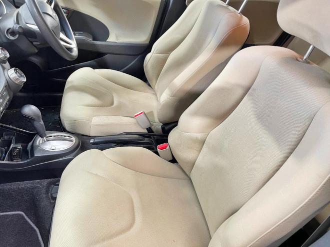 フィット1.3Gスマートスタイルエディション 4WD 5年保証 スマキー ナビ ドラレコ 寒冷地仕様 禁煙 修復歴無