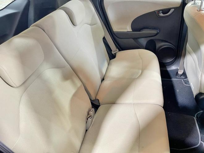 フィット1.3Gスマートスタイルエディション 4WD 5年保証 スマキー ナビ ドラレコ 寒冷地仕様 禁煙 修復歴無