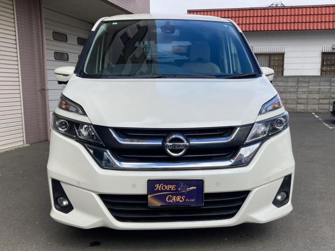 セレナG-S ハイブリッド 4WD 5Dr