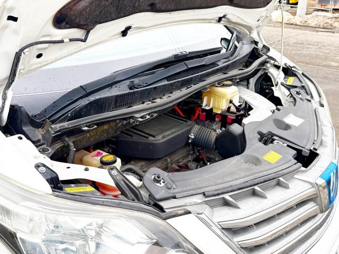 アルファードハイブリッドハイブリッド2.4SR 4WD　ローンが不安な方＜優遇ローン＞　本州仕入 ダブルサンルーフ　純正SDナビTV　両側パワースライド 4WD 2400 5Dr