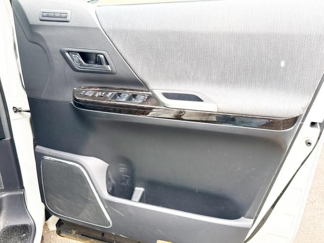 アルファードハイブリッドハイブリッド2.4SR 4WD　ローンが不安な方＜優遇ローン＞　本州仕入 ダブルサンルーフ　純正SDナビTV　両側パワースライド 4WD 2400 5Dr