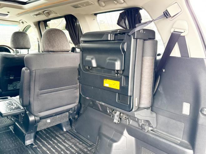 アルファードハイブリッドハイブリッド2.4SR 4WD　ローンが不安な方＜優遇ローン＞　本州仕入 ダブルサンルーフ　純正SDナビTV　両側パワースライド 4WD 2400 5Dr