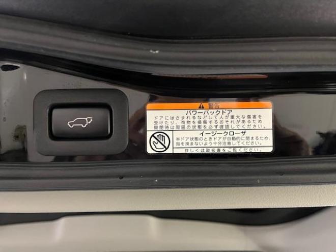 レクサスＬＸ５７０　本州仕入　寒冷地仕様　禁煙車　クリフォードセキュリティ　純正２１インチＡＷ　社外１８ＡＷ＋スタッドレスタイヤ付　純正ブラックレザーシート　ヘッドアップディスプレイ　全方位パノラミックビューモニター 4WD 5700 5Dr