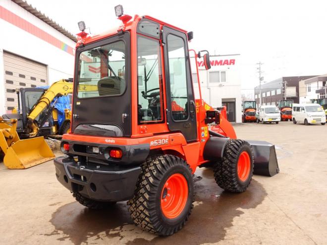 ホイールローダクボタ R520E　バケット容量0.5m3