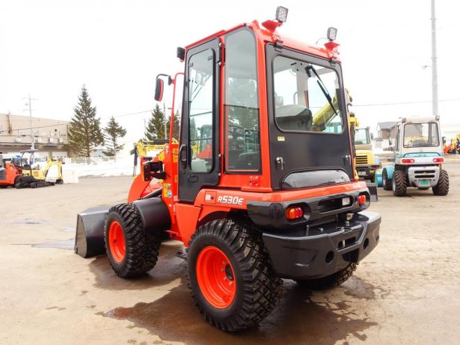 ホイールローダクボタ R520E　バケット容量0.5m3