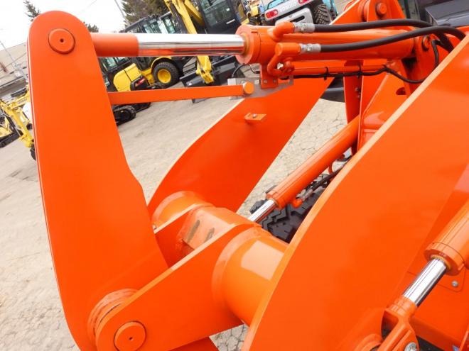 ホイールローダ日立 ZW40-5B  バケット容量0.5m3