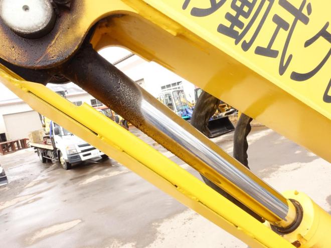 バックホーコマツ PC55MR-5N0  バケット容量0.20m3