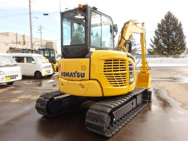 バックホーコマツ PC55MR-5N0  バケット容量0.20m3